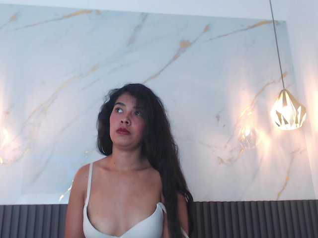 VanessaLune live cam on BongaCams