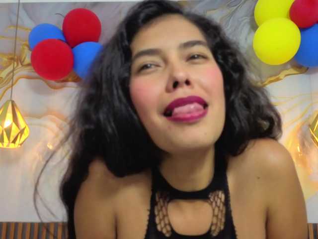 VanessaLune live cam on BongaCams