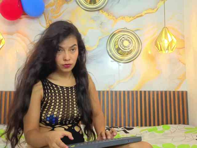 VanessaLune webcam