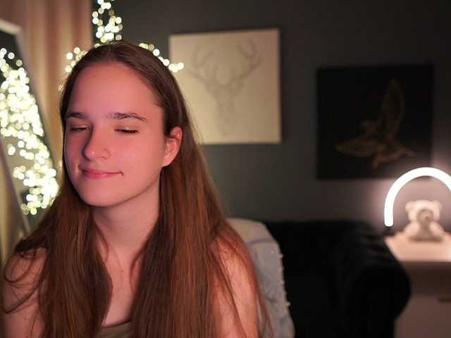 SuzySKy live cam on BongaCams