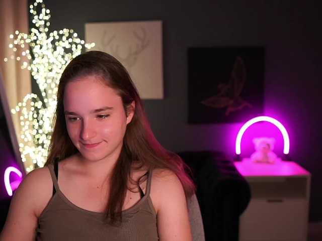SuzySKy live cam on BongaCams