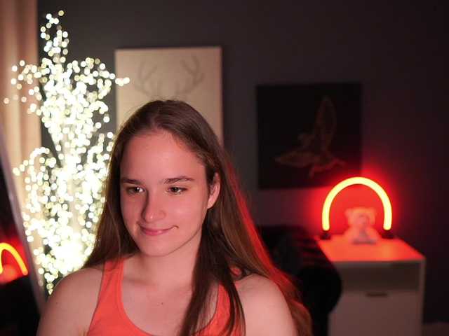SuzySKy live cam on BongaCams