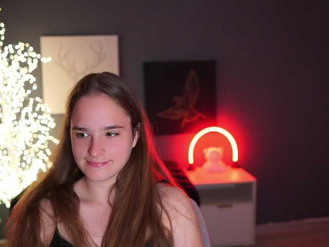SuzySKy live cam on BongaCams