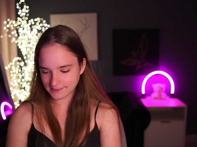 SuzySKy live cam on BongaCams