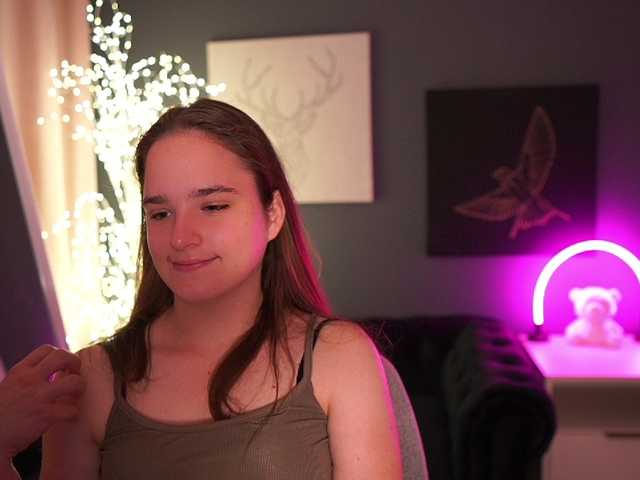 SuzySKy live cam on BongaCams
