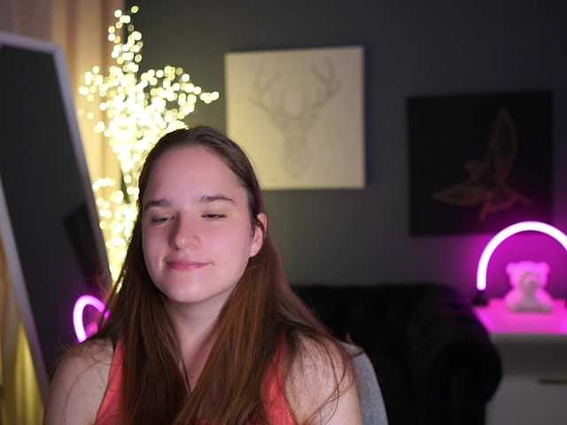 SuzySKy live cam on BongaCams