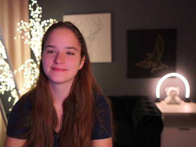 SuzySKy live cam on BongaCams