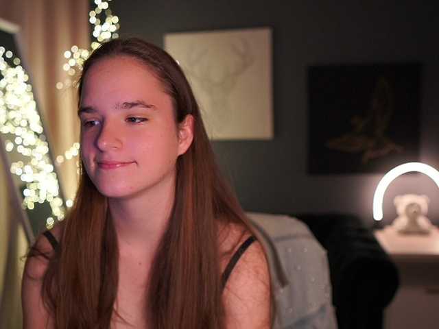 SuzySKy live cam on BongaCams