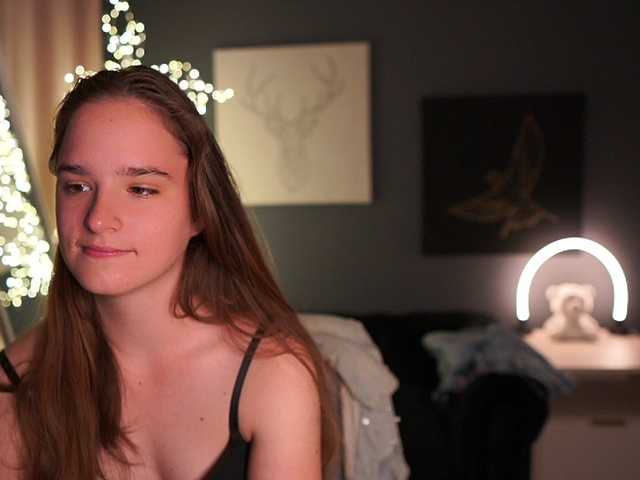 SuzySKy live cam on BongaCams