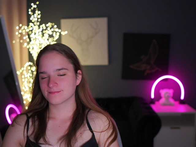 SuzySKy live cam on BongaCams
