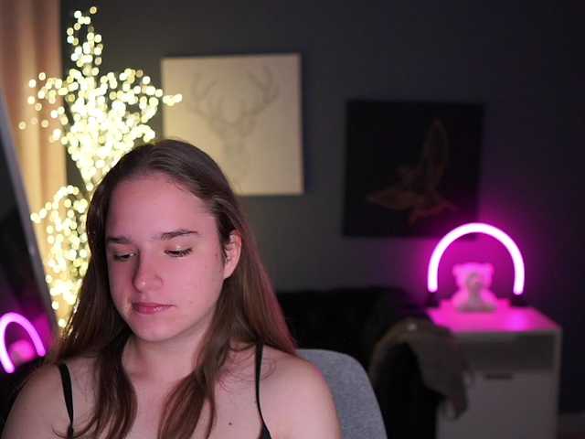 SuzySKy live cam on BongaCams