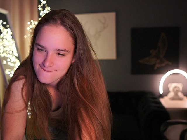 SuzySKy live cam on BongaCams