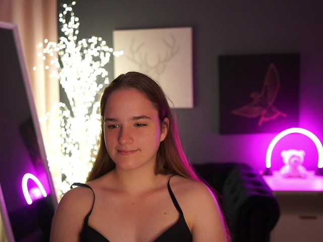 SuzySKy live cam on BongaCams