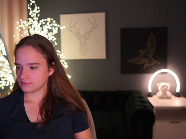 SuzySKy live cam on BongaCams