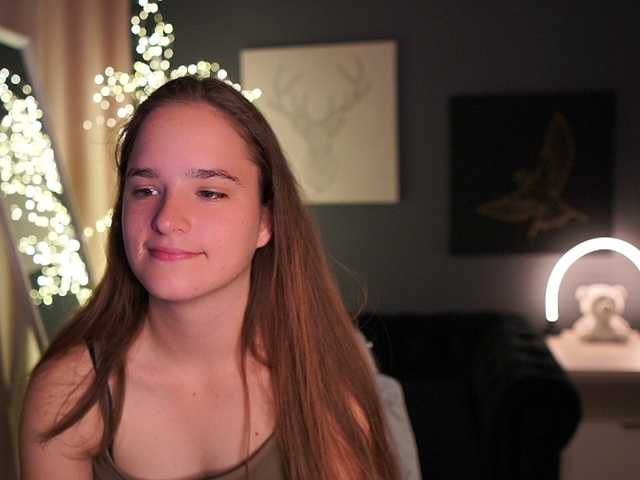 SuzySKy live cam on BongaCams