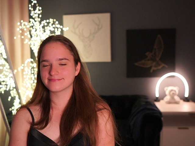 SuzySKy live cam on BongaCams