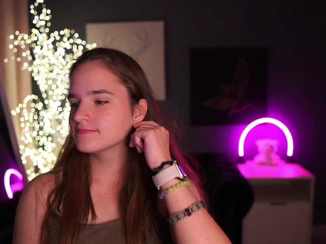 SuzySKy live cam on BongaCams