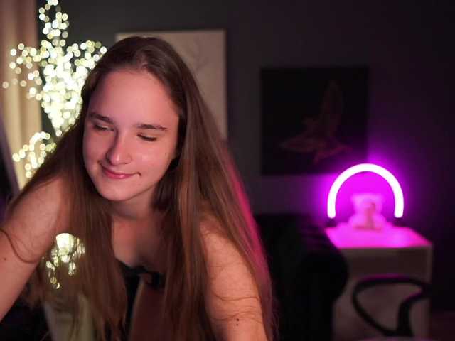 SuzySKy live cam on BongaCams