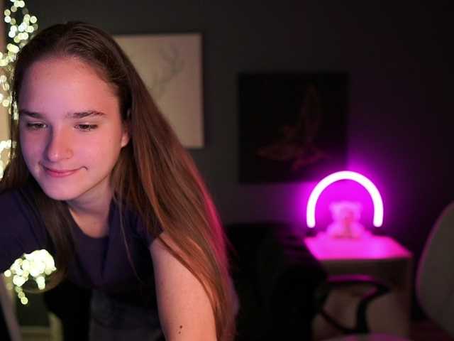 SuzySKy live cam on BongaCams