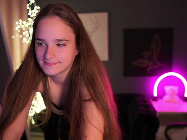SuzySKy live cam on BongaCams