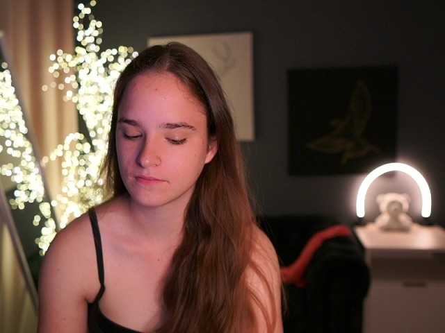 SuzySKy live cam on BongaCams