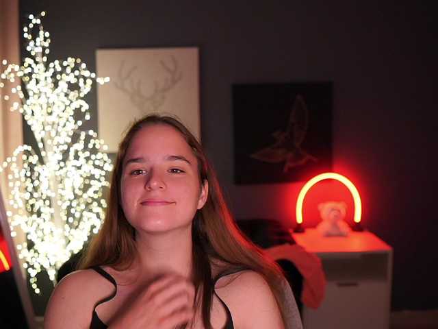 SuzySKy live cam on BongaCams