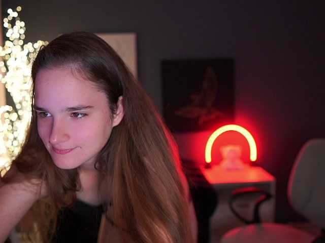 SuzySKy live cam on BongaCams