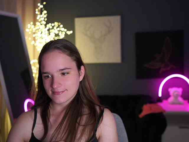 SuzySKy webcam