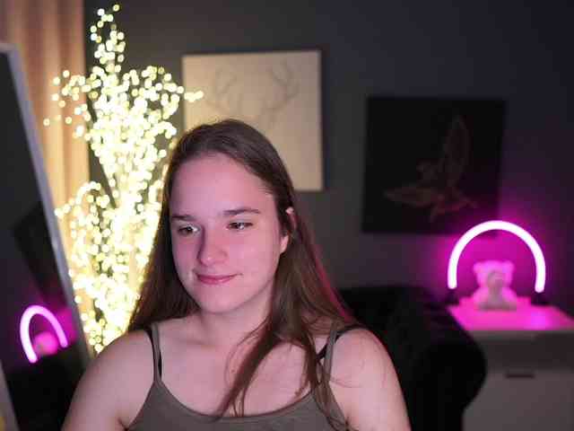 SuzySKy - Girl 