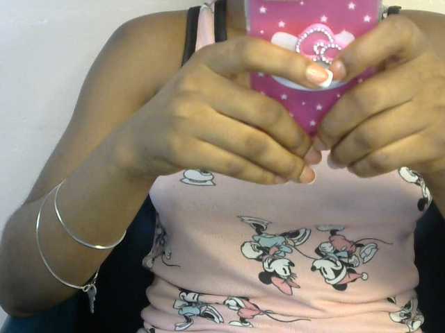 SinfulBitch01 live cam on BongaCams