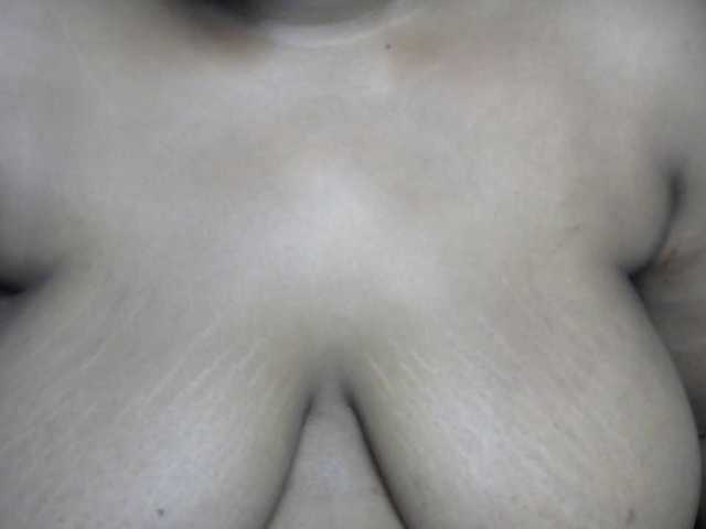 SinfulBitch01 live cam on BongaCams