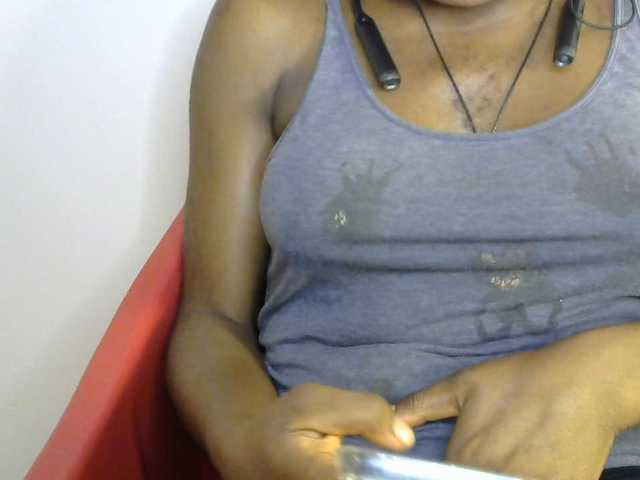 SinfulBitch01 live cam on BongaCams