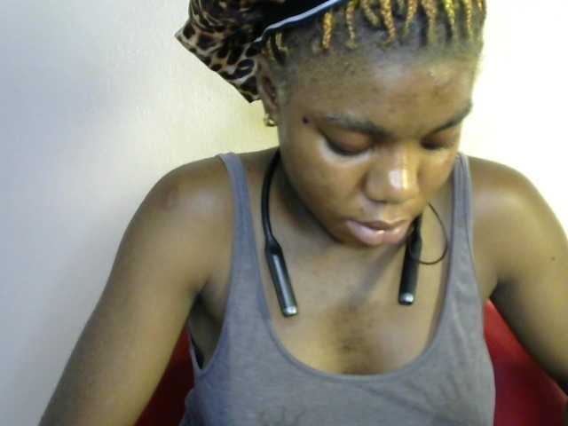 SinfulBitch01 live cam on BongaCams