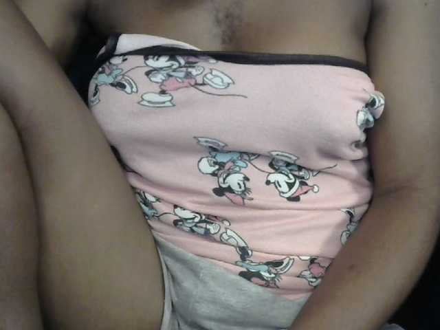 SinfulBitch01 live cam on BongaCams