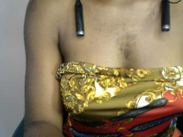 SinfulBitch01 live cam on BongaCams