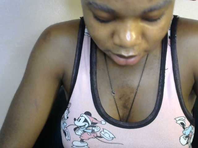SinfulBitch01 live cam on BongaCams