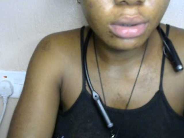 SinfulBitch01 live cam on BongaCams