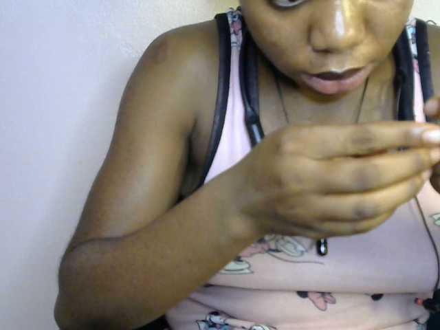 SinfulBitch01 live cam on BongaCams