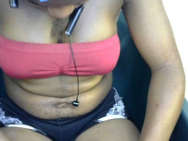 SinfulBitch01 live cam on BongaCams