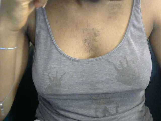SinfulBitch01 live cam on BongaCams