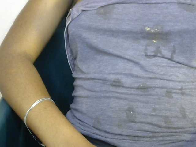 SinfulBitch01 live cam on BongaCams