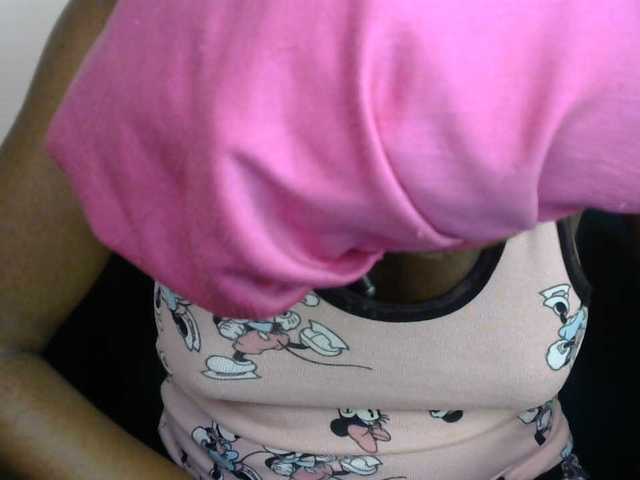 SinfulBitch01 live cam on BongaCams
