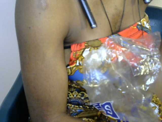 SinfulBitch01 live cam on BongaCams