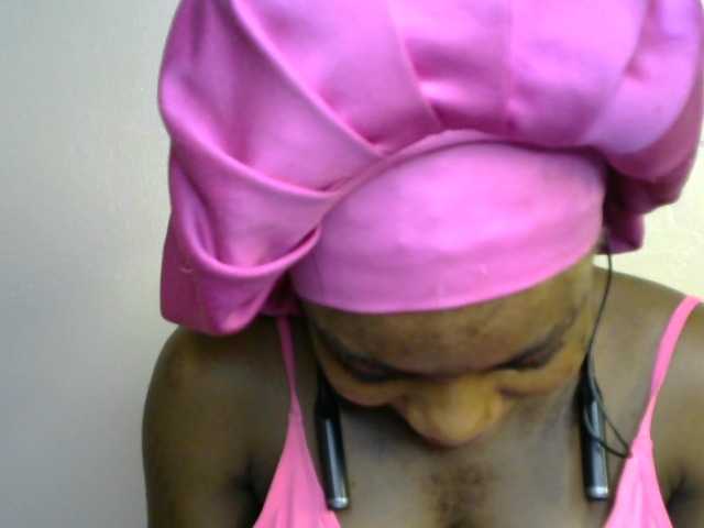SinfulBitch01 live cam on BongaCams