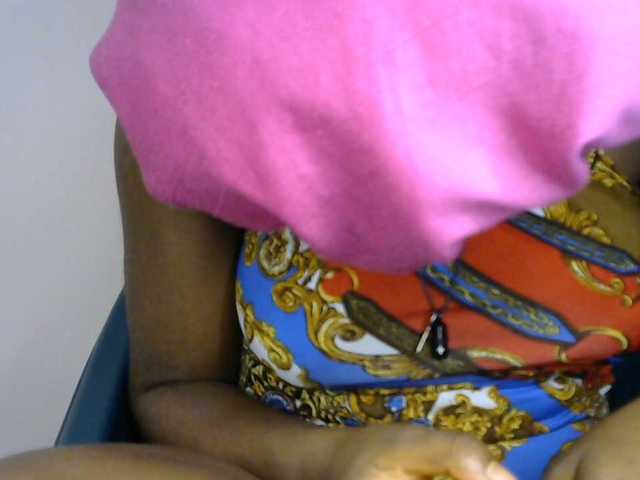 SinfulBitch01 live cam on BongaCams