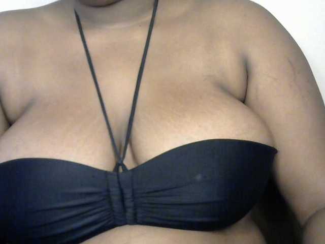 SinfulBitch01 live cam on BongaCams