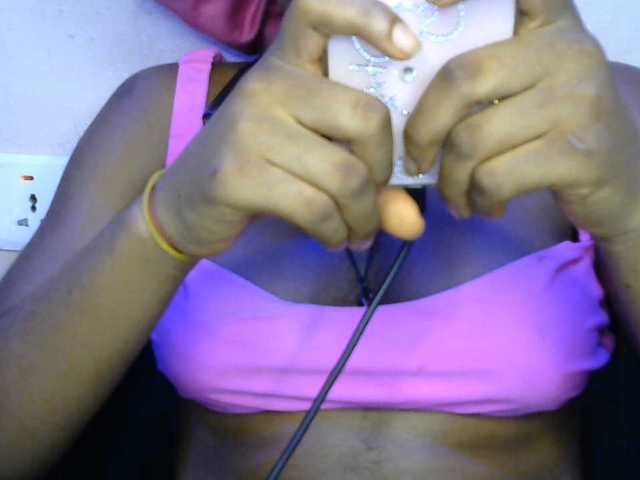 SinfulBitch01 live cam on BongaCams