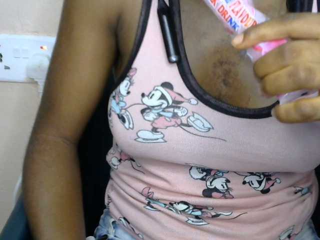 SinfulBitch01 live cam on BongaCams