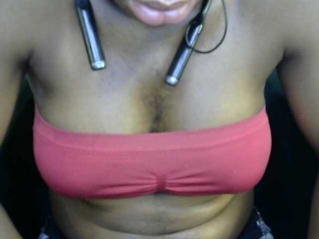 SinfulBitch01 live cam on BongaCams