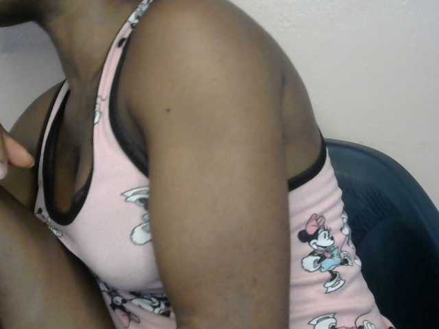 SinfulBitch01 live cam on BongaCams
